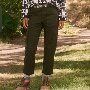 THE GREAT. Dark Olive Cargo Crop Pants